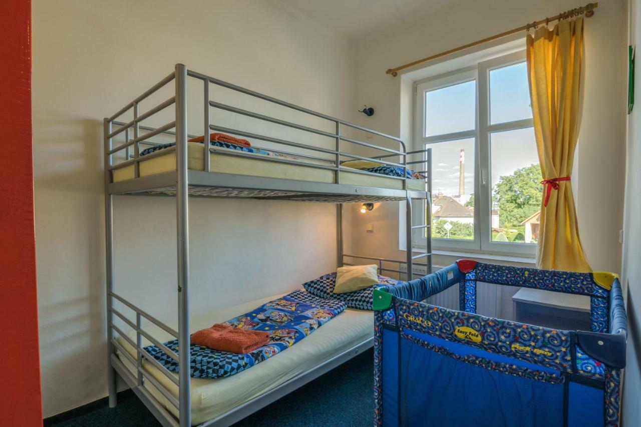 Penzion Slunecnice Dvůr Králové nad Labem Bagian luar foto